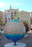 Le Cool globe du Petit Prince en orbite à Marseille