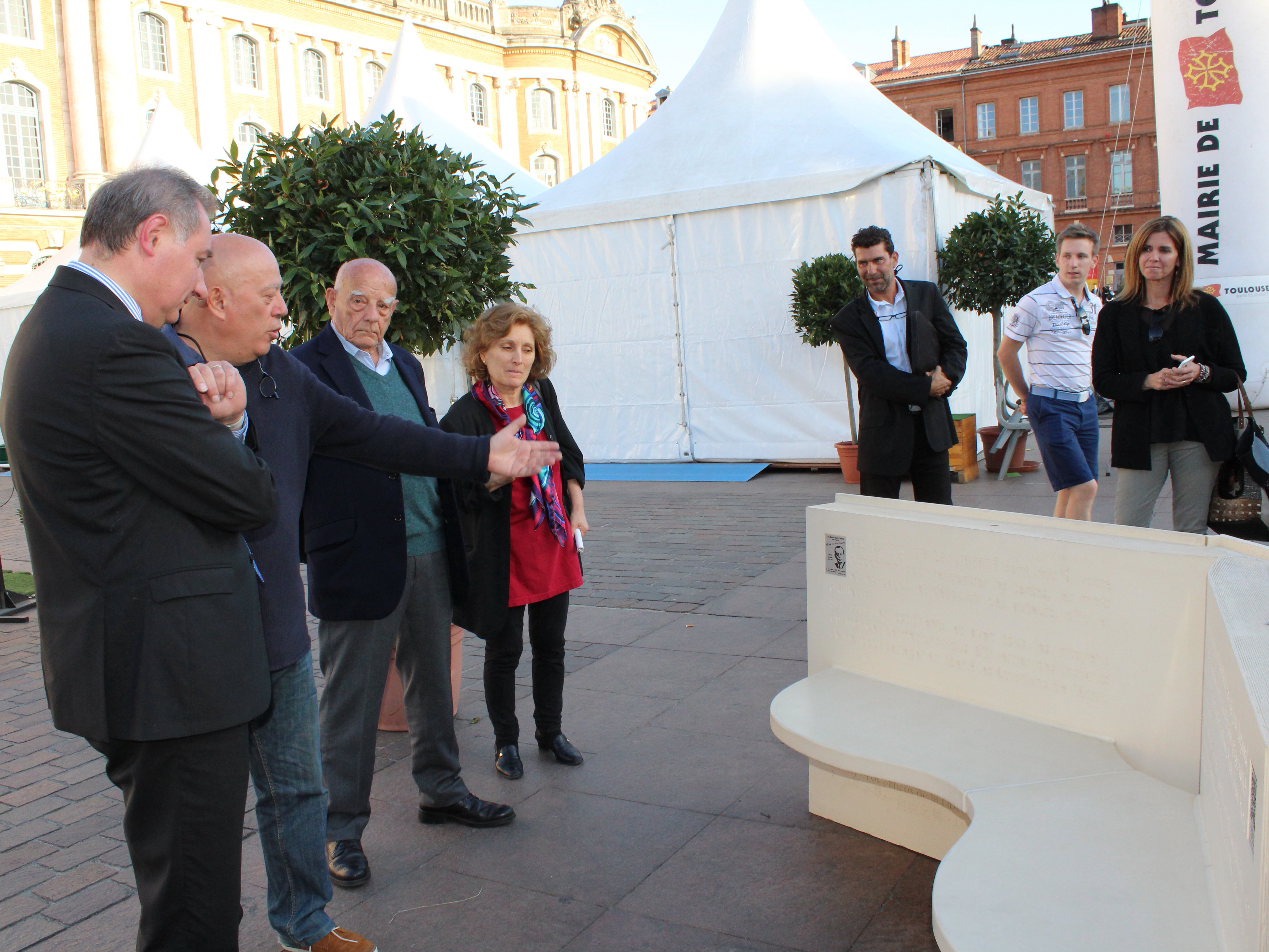 Première présentation publique d’un Banc de la Liberté à Toulouse