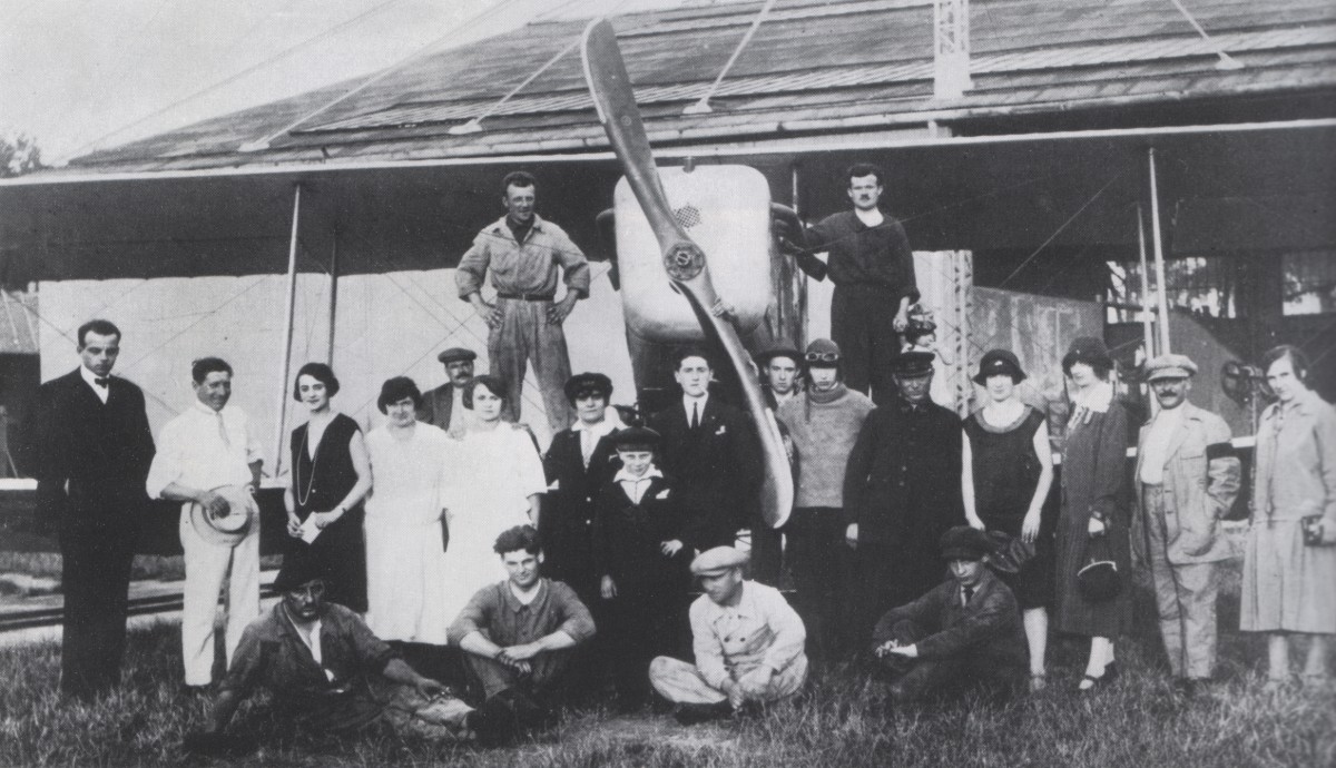 1924—–>Pilote de la Compagnie aérienne française