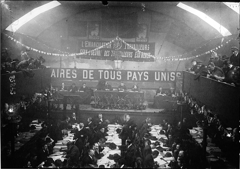 1920—–>Histoire