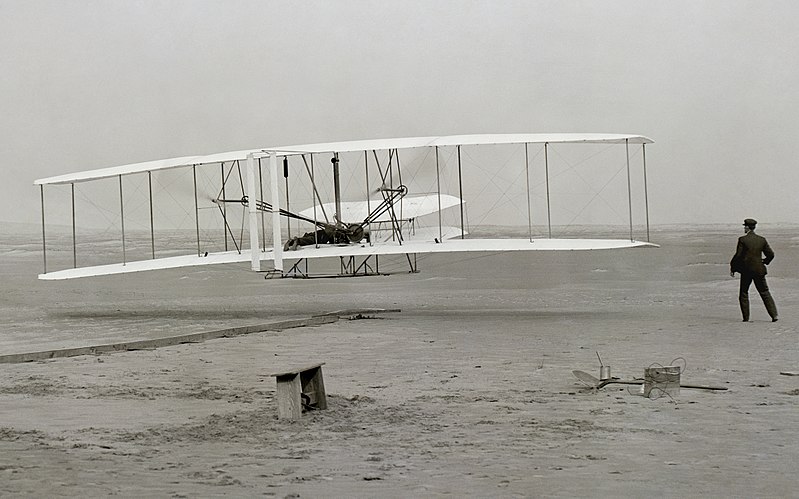 1903-12-17—>Aviation
