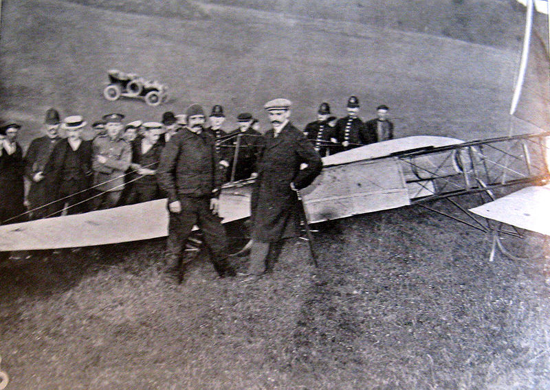 1909-7-25—>Aviation