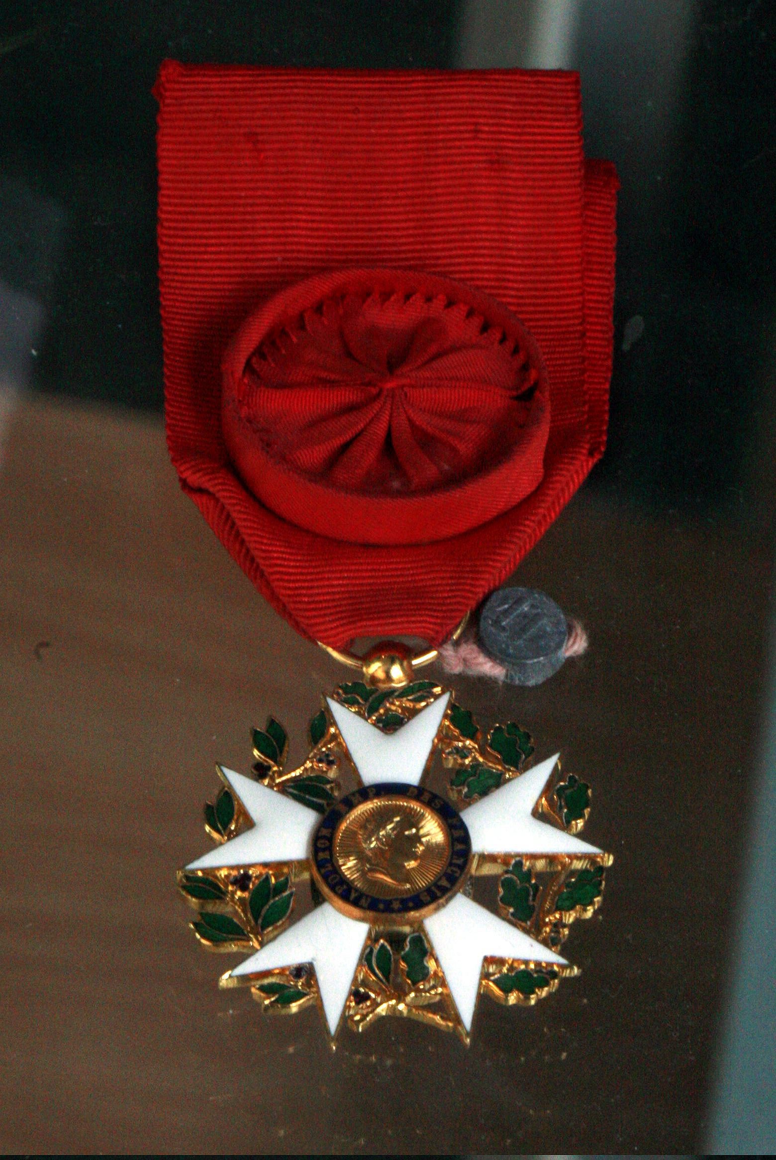 1930-4-7—>Chevalier de la Légion d’Honneur