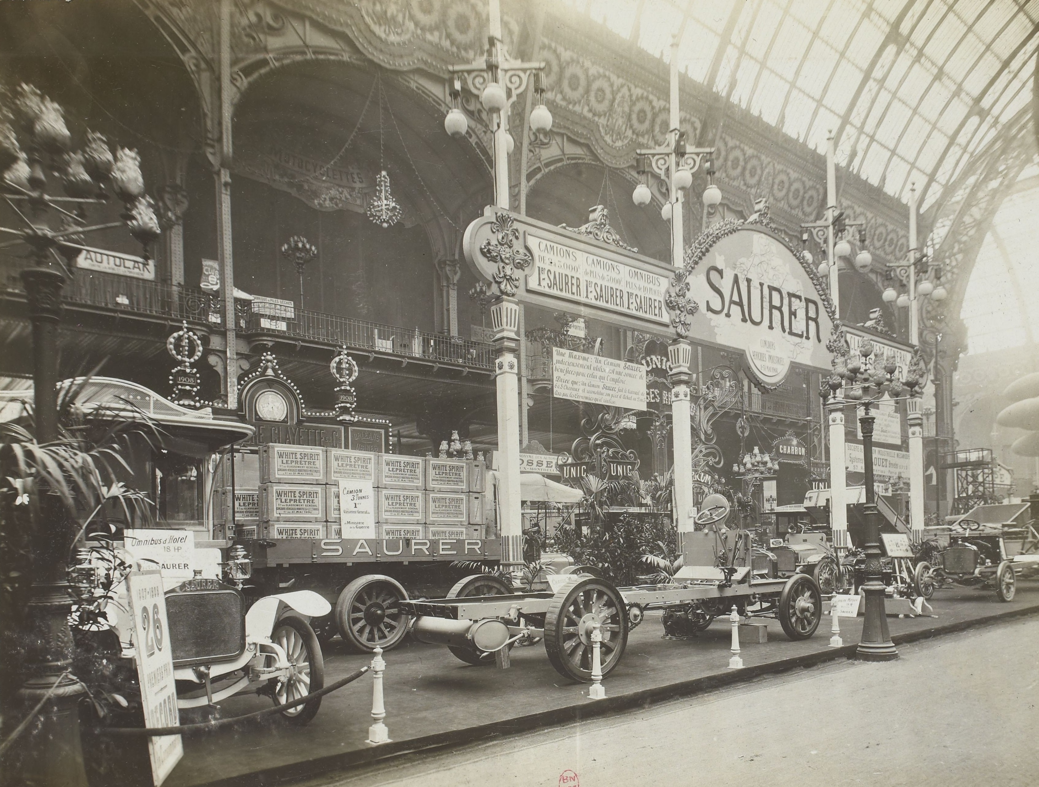 1924—–>Représentant des camions Saurer